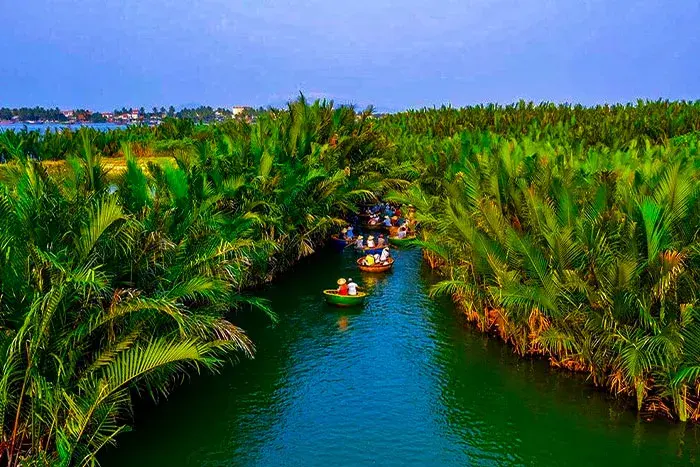Saigon – Ben Tre – Saigon - Photo 1